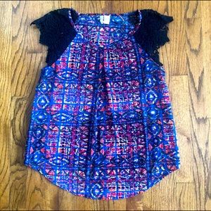 Japna Multicolor Printed Blouse Top Black Crochet Sleeves Women’s Size Medium